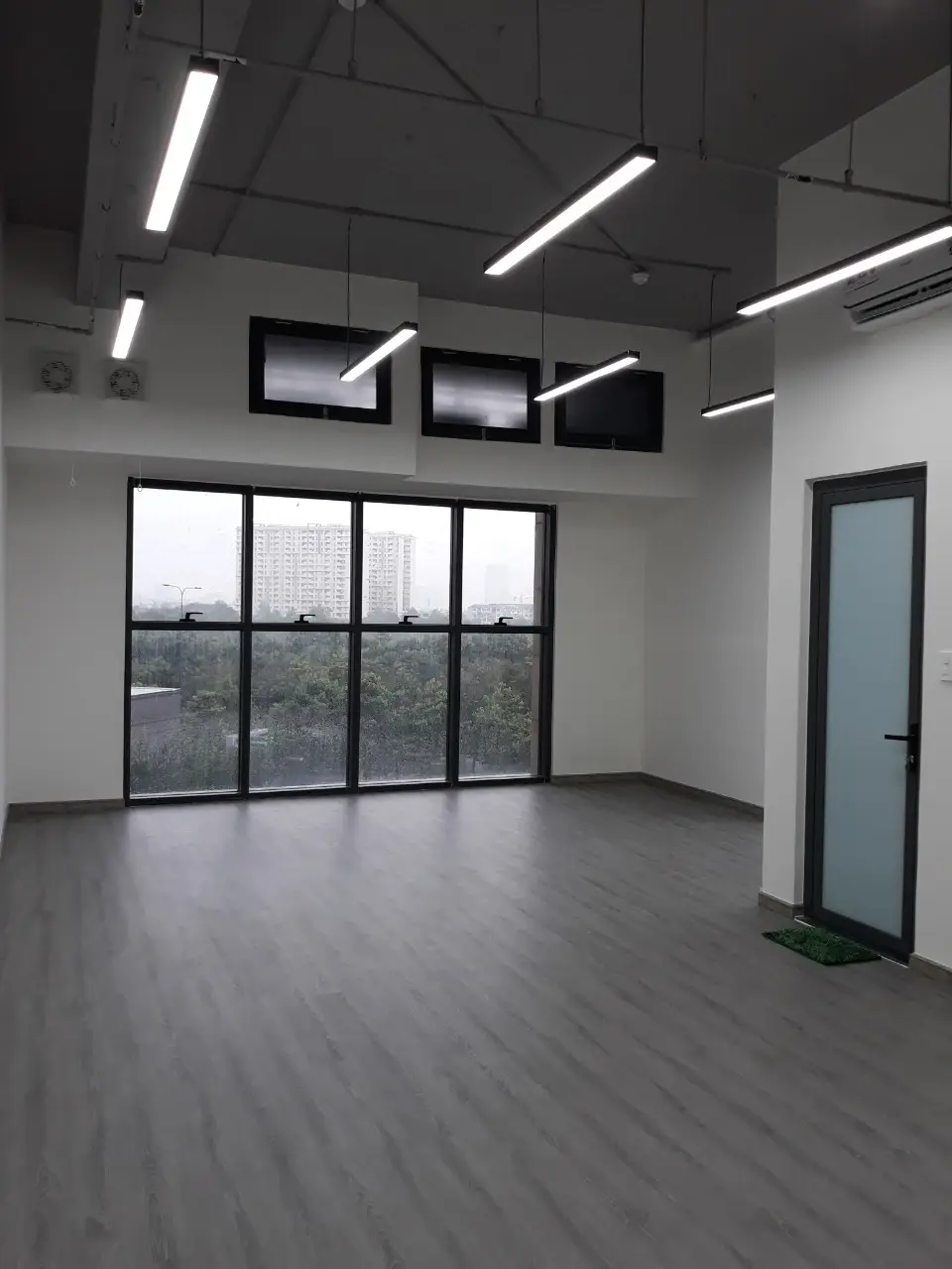 The Sun Avenue cho thuê căn 51m2 giá thuê 14 triệu căn góc thiết kế đẹp