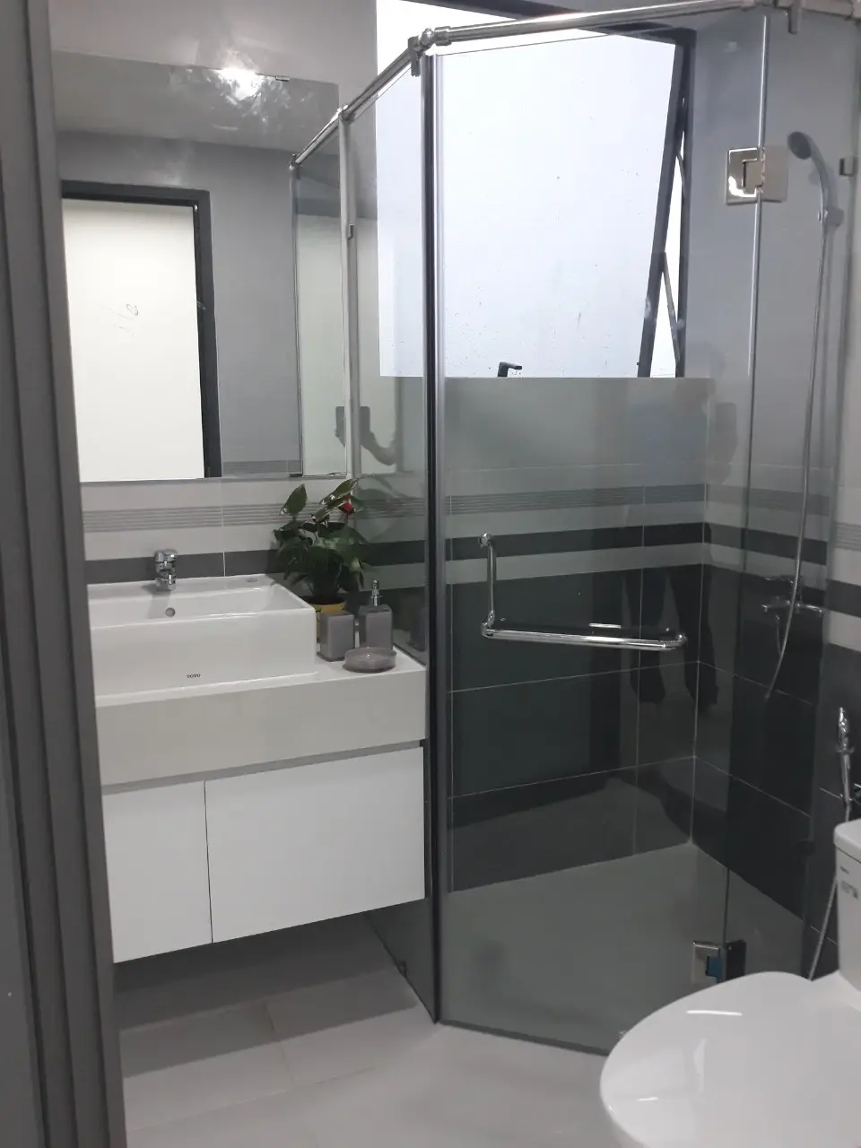 The Sun Avenue cho thuê căn 51m2 giá thuê 14 triệu căn góc thiết kế đẹp