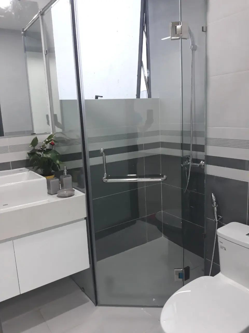 The Sun Avenue cho thuê căn 51m2 giá thuê 14 triệu căn góc thiết kế đẹp