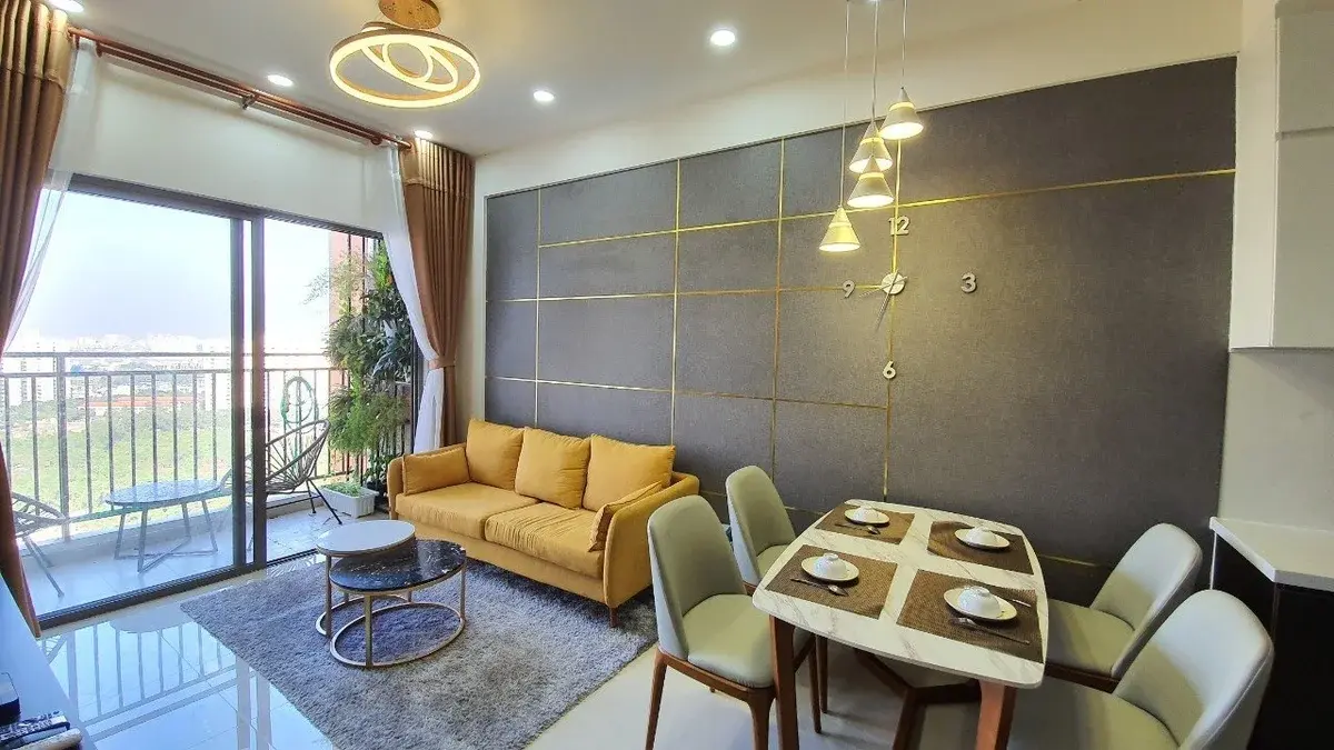 Bán căn hộ 2PN 2WC nhà thiết kế sang trọng tinh tế The Sun Avenue