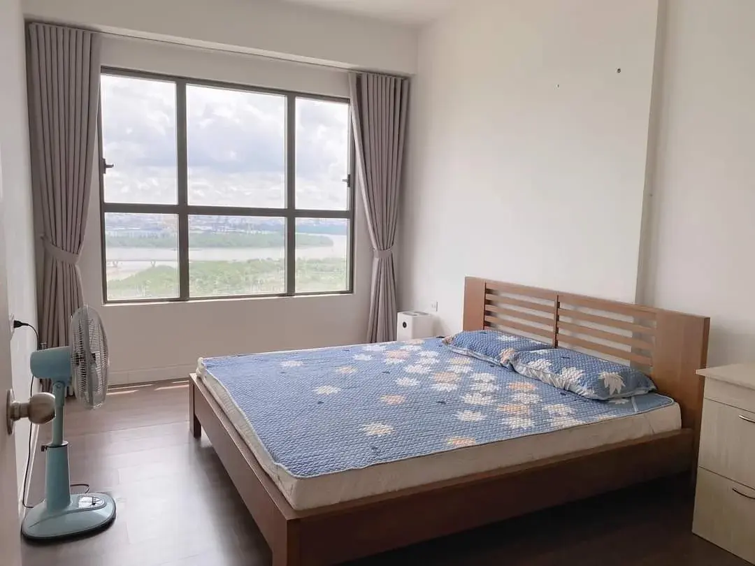 Tìm gia chủ mới cho căn hộ The Sun Avenue 75m2 giá bán 4,8 tỷ full nội thất