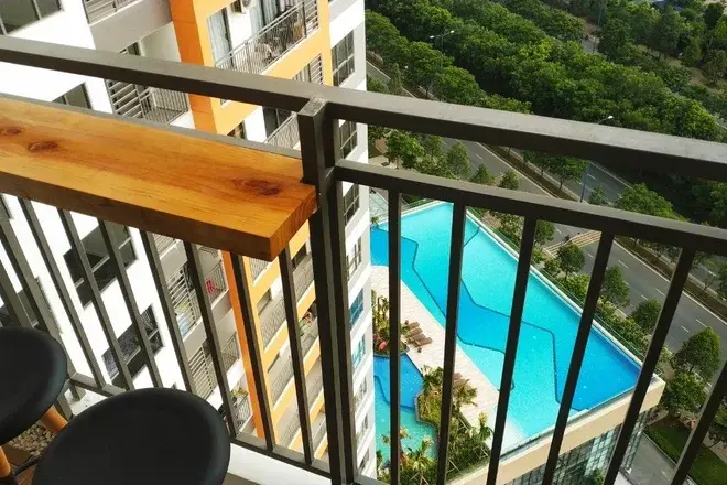 Chuyển nhượng căn 2pn nội thất đầy đủ giá 5,35 tỷ bao hết tầng cao view thoáng