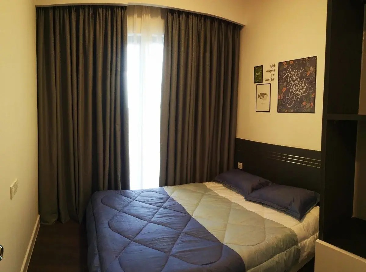 Chuyển nhượng căn 2pn nội thất đầy đủ giá 5,35 tỷ bao hết tầng cao view thoáng