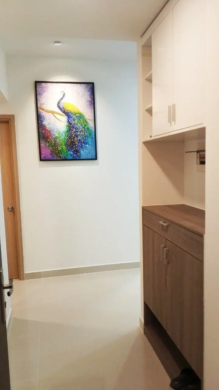 Chuyển nhượng căn 2pn nội thất đầy đủ giá 5,35 tỷ bao hết tầng cao view thoáng