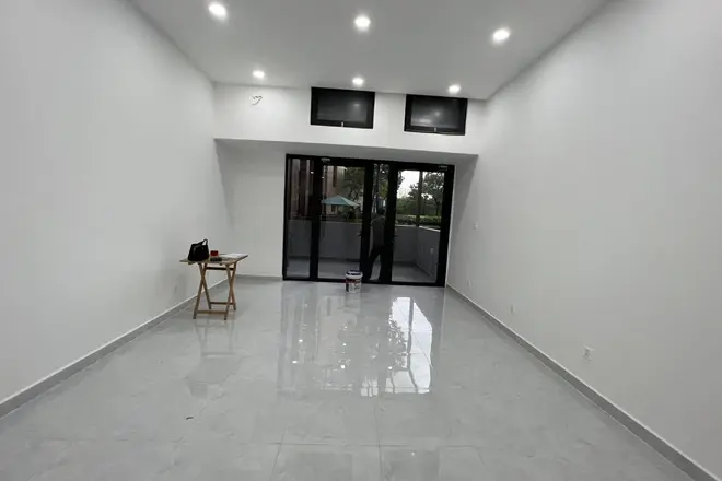 Cho thuê Officetel 45m2 Văn phòng + 15m2 ngoài ban công The Sun Avenue