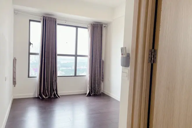 Bán căn hộ 3PN nội thất cơ bản 6,1 tỷ tầng cao view thoáng The Sun Avenue