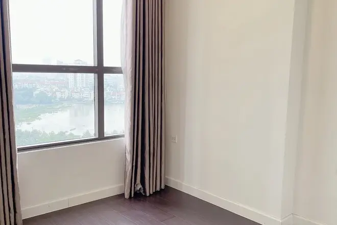 Bán căn hộ 3PN nội thất cơ bản 6,1 tỷ tầng cao view thoáng The Sun Avenue