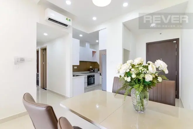 Chuyển nhượng 3PN giá siêu tốt 5,5 tỷ nội thất đầy đủ The Sun Avenue