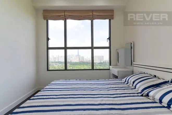 Chuyển nhượng 3PN giá siêu tốt 5,5 tỷ nội thất đầy đủ The Sun Avenue