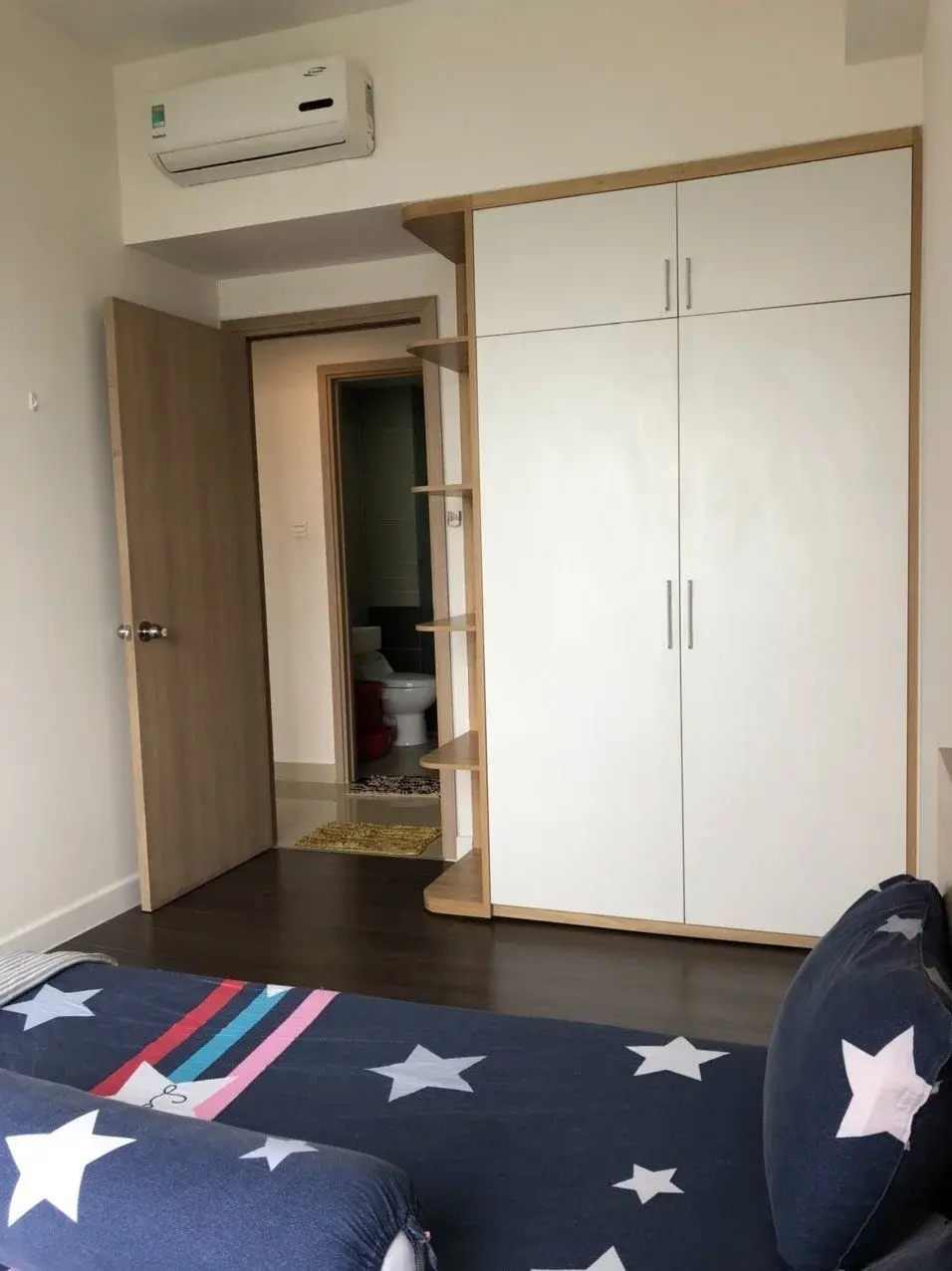 Chuyển nhượng căn hộ The Sun Avenue giá 4,85 tỷ thiết kế 2 phòng ngủ 72m2