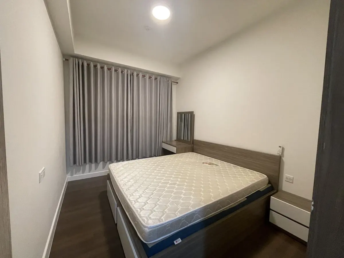 Mua bán căn hộ 1pn+1 The Sun Avenue giá 5 tỷ nội thất đầy đủ view sông mát