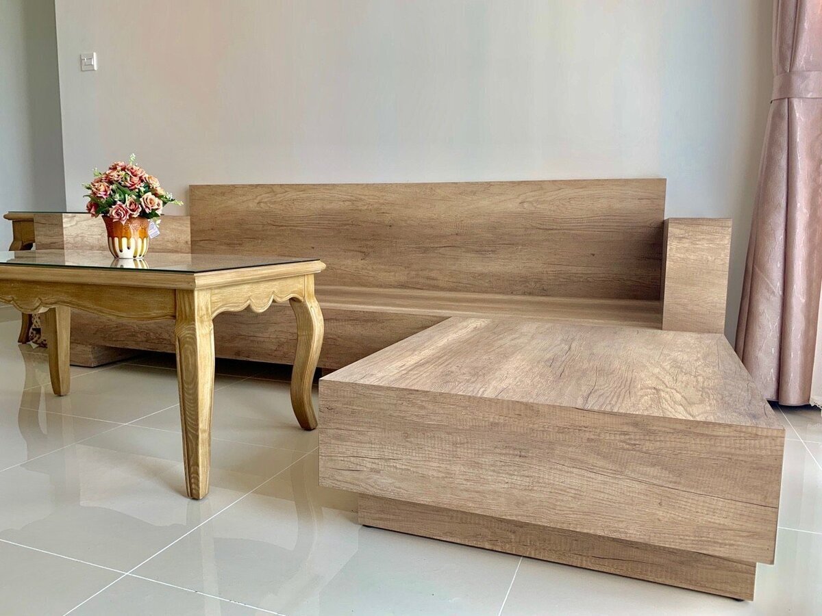 Bán 3 phòng ngủ full nội thất giá mềm 6,4 tỷ tầng cao ban công rộng 89m2