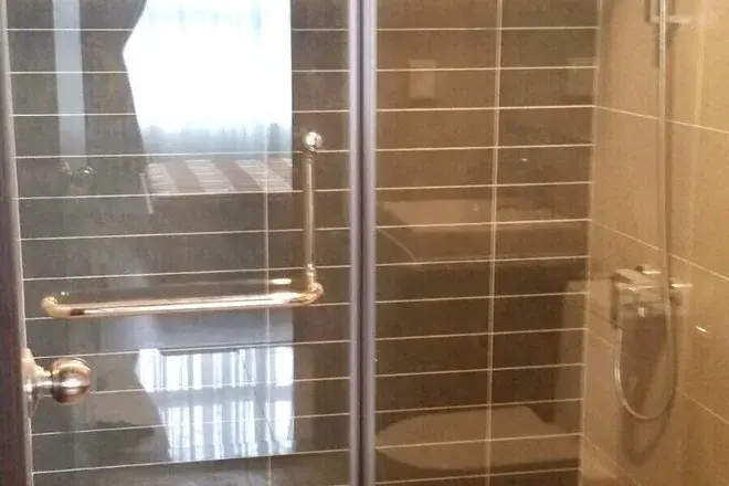 The Sun Avenue cho thuê căn hộ 1pn+1 giá 15 triệu bao phí nhà đẹp view sông