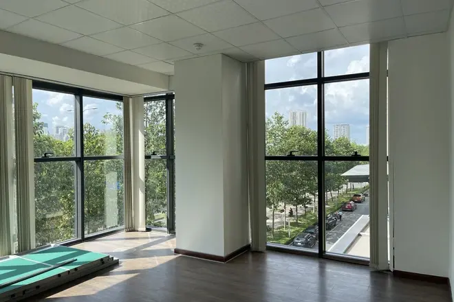 Cho thuê văn phòng 60m2 căn góc 2 mặt kính view yên tĩnh, The Sun Avenue - Quận 2