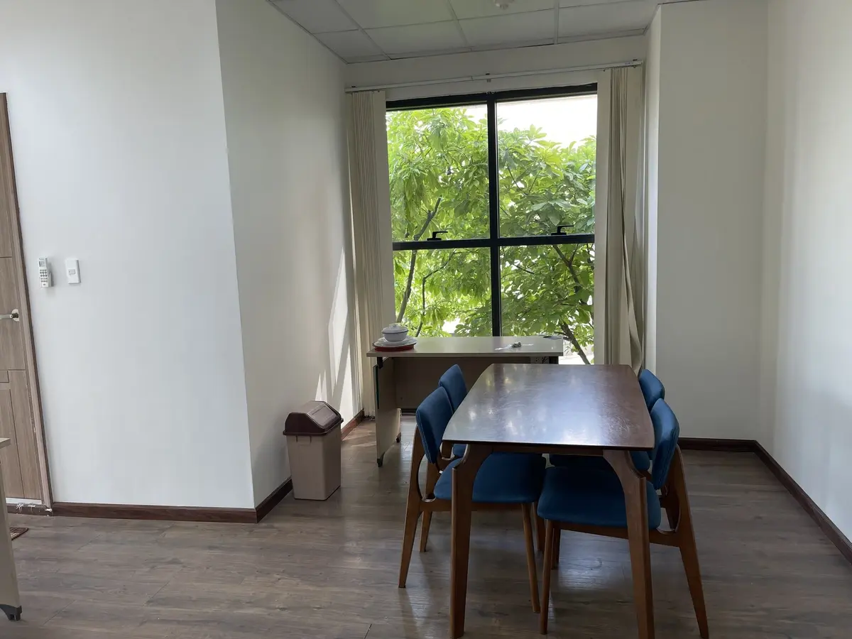 Cho thuê văn phòng 60m2 căn góc 2 mặt kính view yên tĩnh, The Sun Avenue - Quận 2