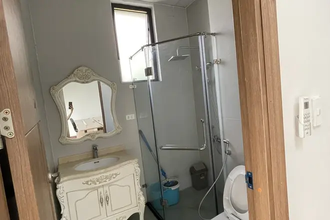 Cho thuê văn phòng 60m2 căn góc 2 mặt kính view yên tĩnh, The Sun Avenue - Quận 2