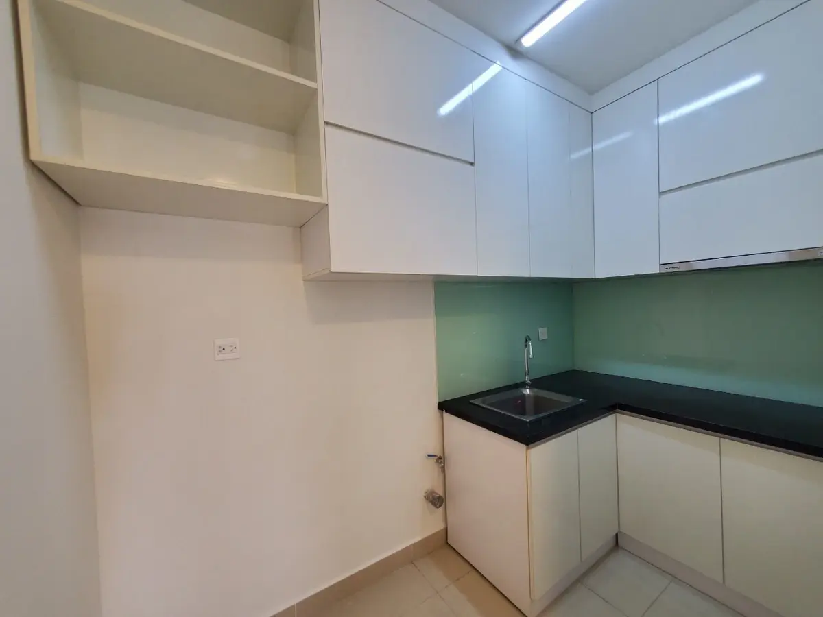 Căn hộ 1pn cho thuê nội thất cơ bản giá 10 triệu 37m2 view ngắm Landmark 81