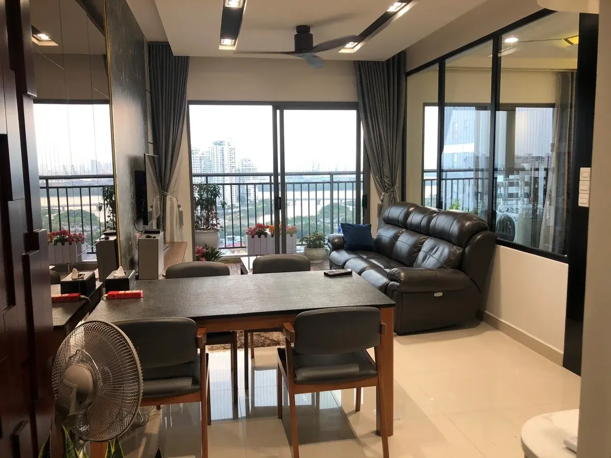 Thuê căn hộ 3pn The Sun Avenue 86m2 full nội thất giá 20 triệu