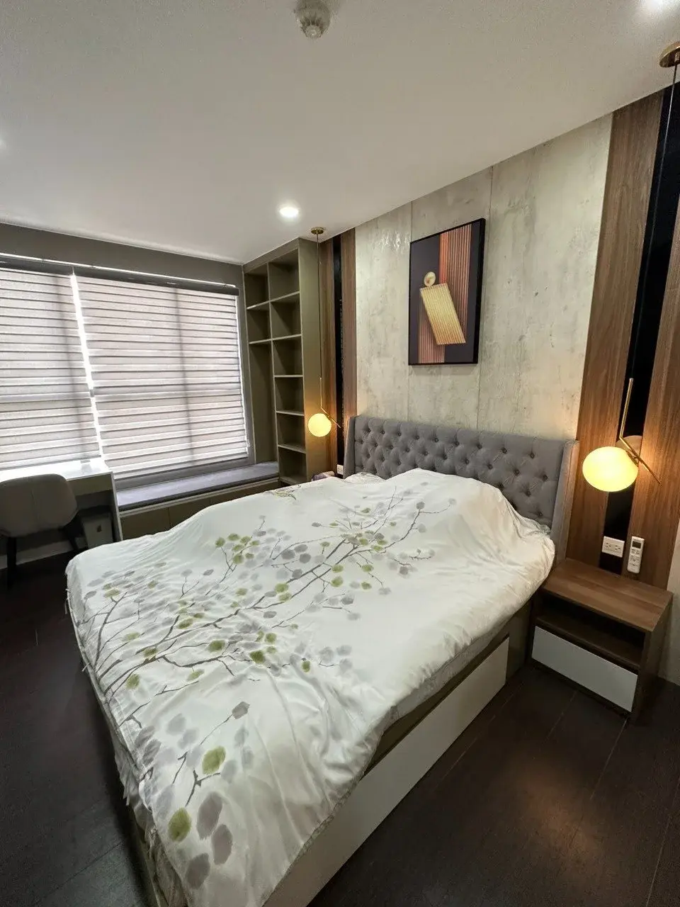 Bán The Sun Avenue giá 5,5 tỷ full nội thất mới tháp trung tâm tầng cao