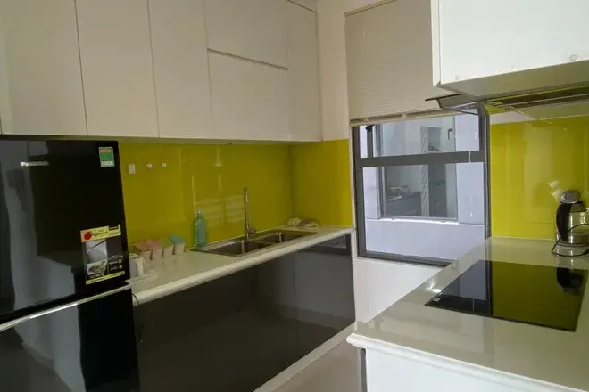 Mua bán căn hộ 2pn+1 The Sun Avenue giá 5,3 tỷ nội thất đầy đủ căn góc