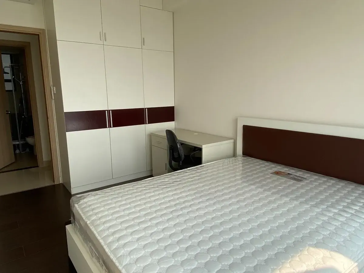 Mua bán căn hộ 2pn+1 The Sun Avenue giá 5,3 tỷ nội thất đầy đủ căn góc