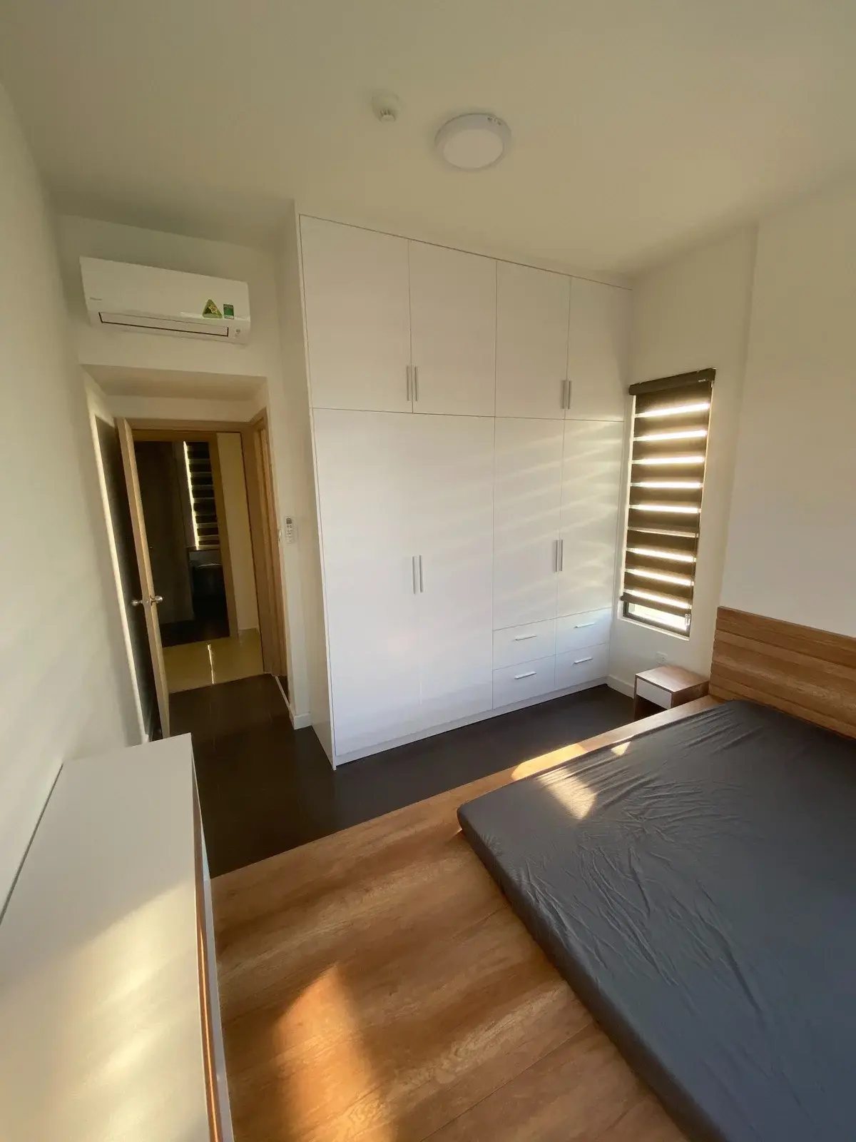 Chuyển nhượng The Sun Avenue 90m2 giá 5,8 tỷ kèm nội thất mới ít sử dụng