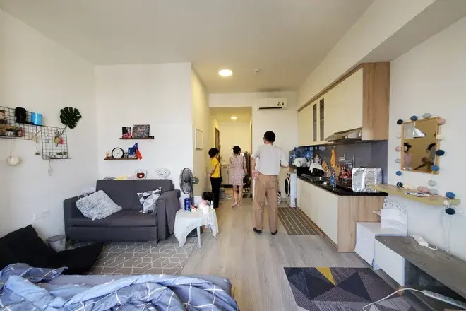 Mua bán căn studio giá 2,1 tỷ bao hết 31m2 full nội thất The Sun Avenue