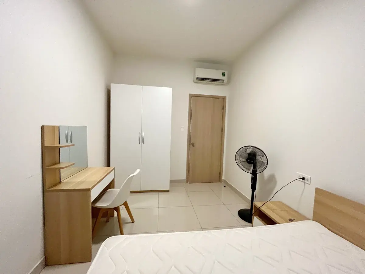 Cho thuê 1pn 1wc giá tốt 13 triệu bao phí nội thất đầy đủ The Sun Avenue