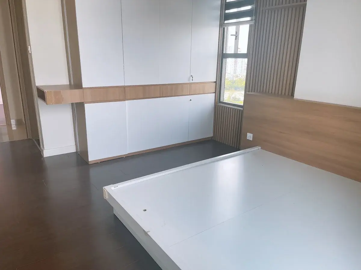 Cho thuê căn hộ 3 phòng ngủ The Sun Avenue giá 20 triệu full nội thất