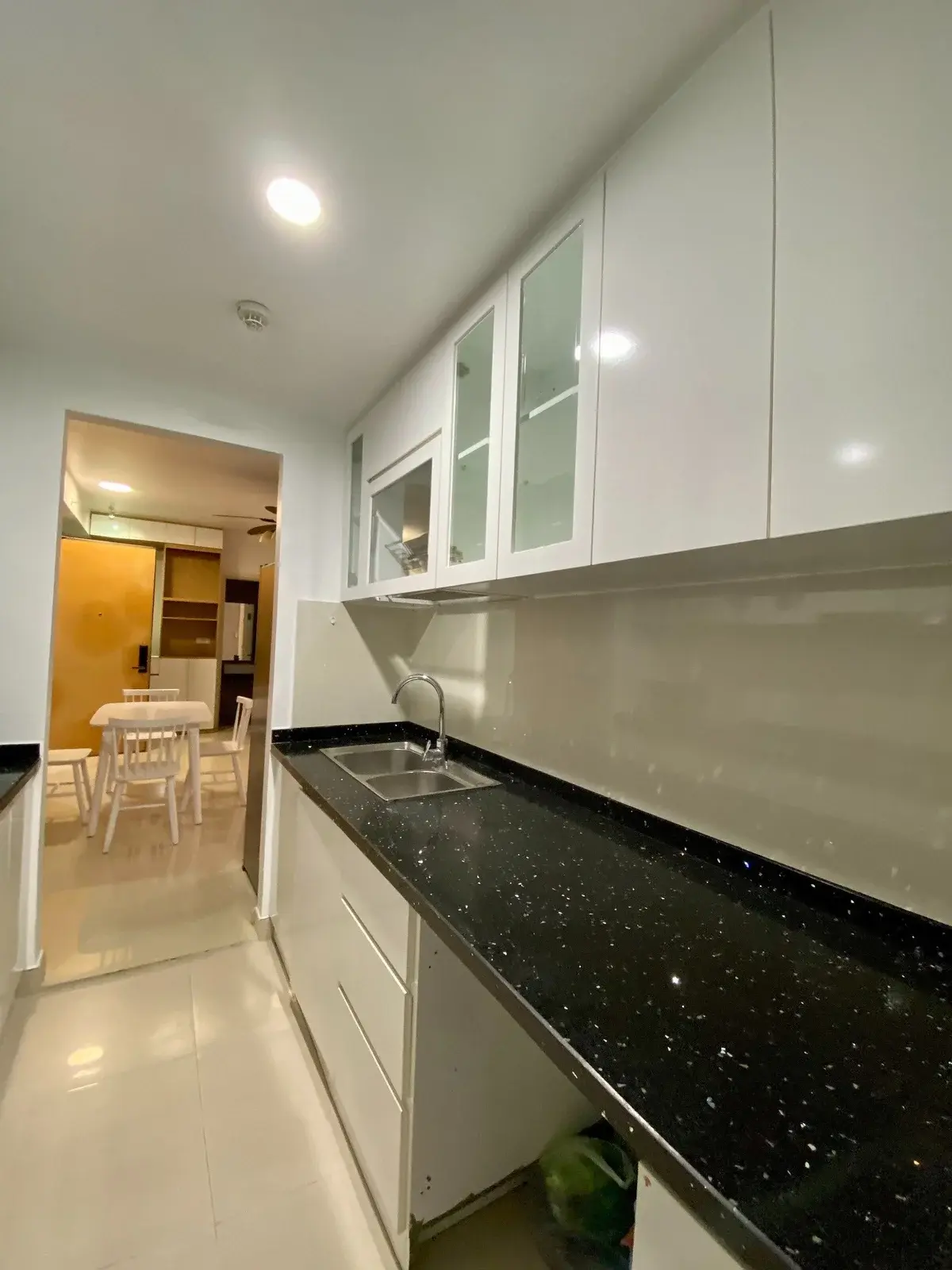 Tìm gia chủ mới cho căn 2pn Vista Verde giá 5,5 tỷ diện tích 92m2