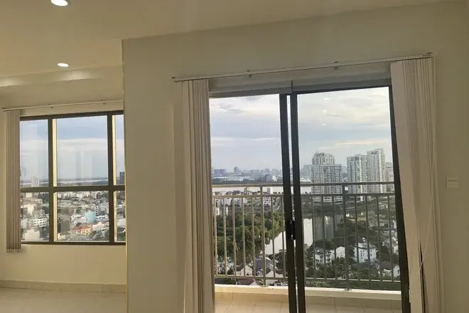 Chuyển nhượng văn phòng 51m2 có ban công căn góc 2,9 tỷ