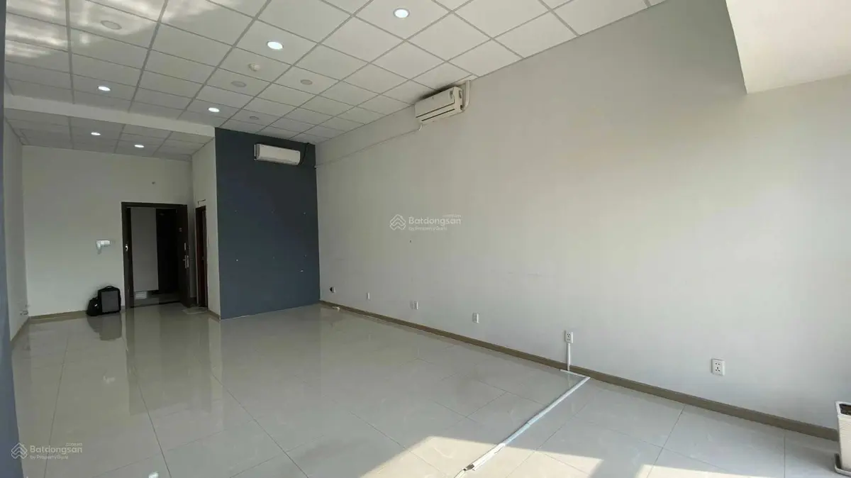 Cho thuê văn phòng giá tốt 10 triệu/ tháng diện tích 48m2 The Sun Avenue