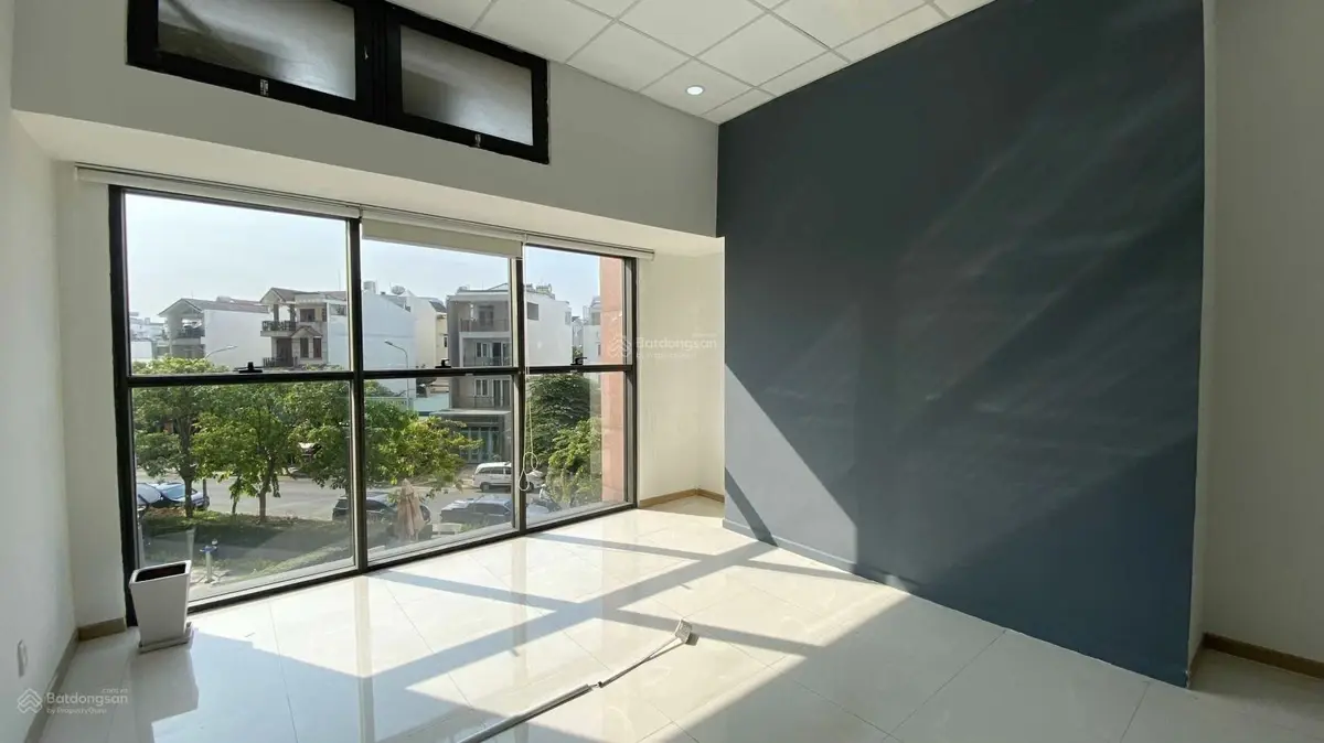 Cho thuê văn phòng giá tốt 10 triệu/ tháng diện tích 48m2 The Sun Avenue
