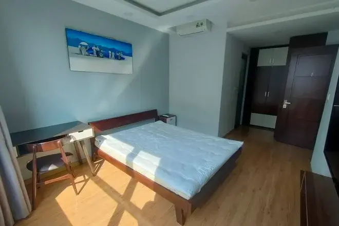 Vista Verde cho thuê 2pn giá 18 triệu tầng cao có ban công thoáng 82m2