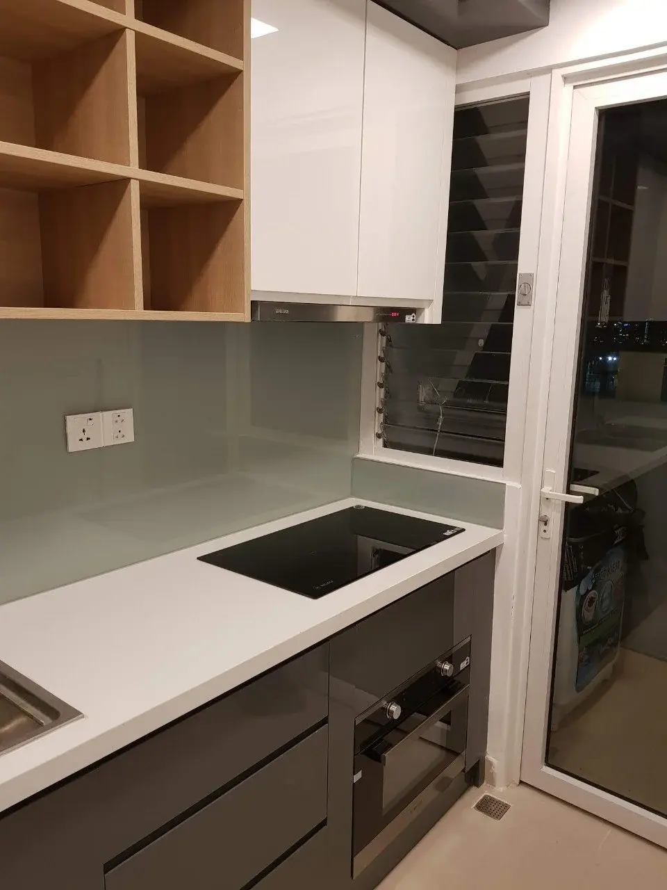 Bán căn 2pn duplex giá 5,8 tỷ kèm nội thất 87m2 nhà rộng rãi trống sẵn