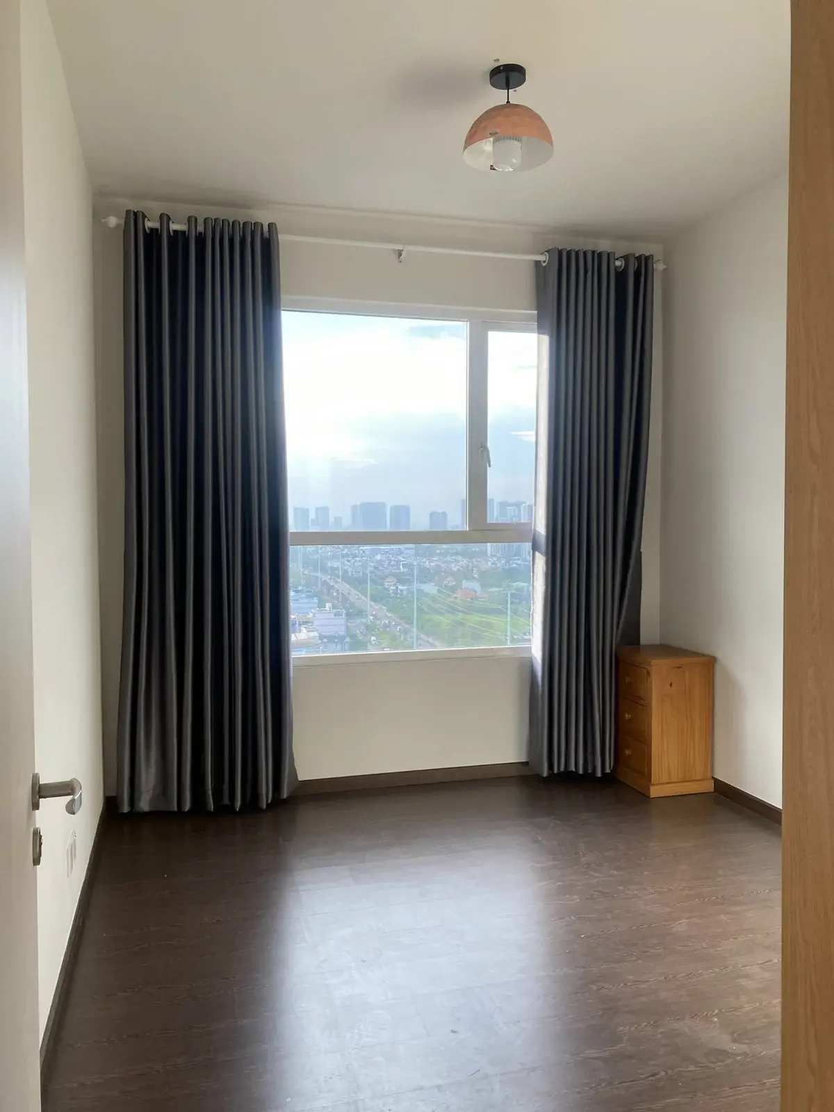 Căn hộ 2pn cần cho thuê tại Vista Verde giá TỐT 16,5 triệu đầy đủ nội thất