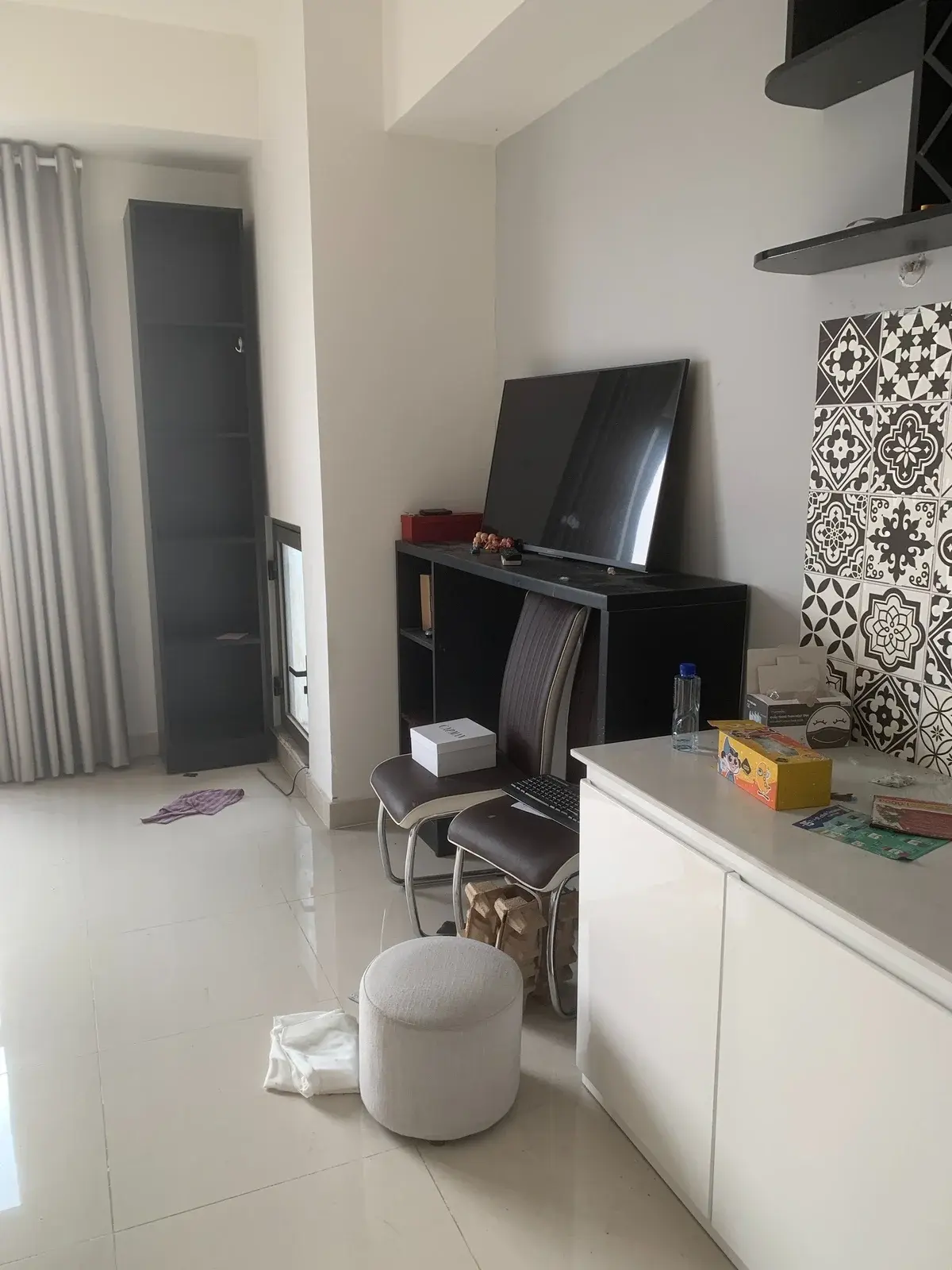 Chuyển nhượng studio 2,05 tỷ diện tích 31m2 full nội thất The Sun Avenue