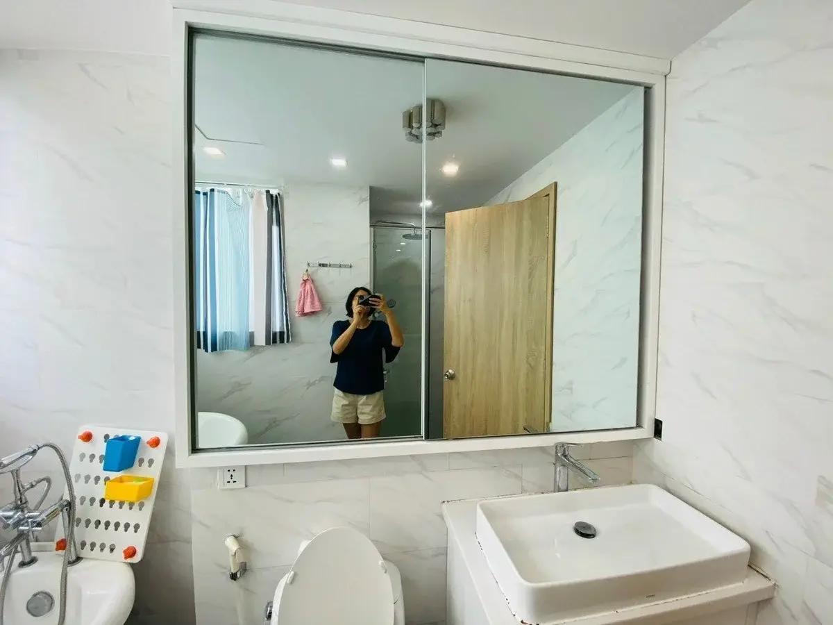 Bán căn hộ 3 phòng ngủ 9,5 tỷ nội thất đầy đủ chung cư Vista Verde