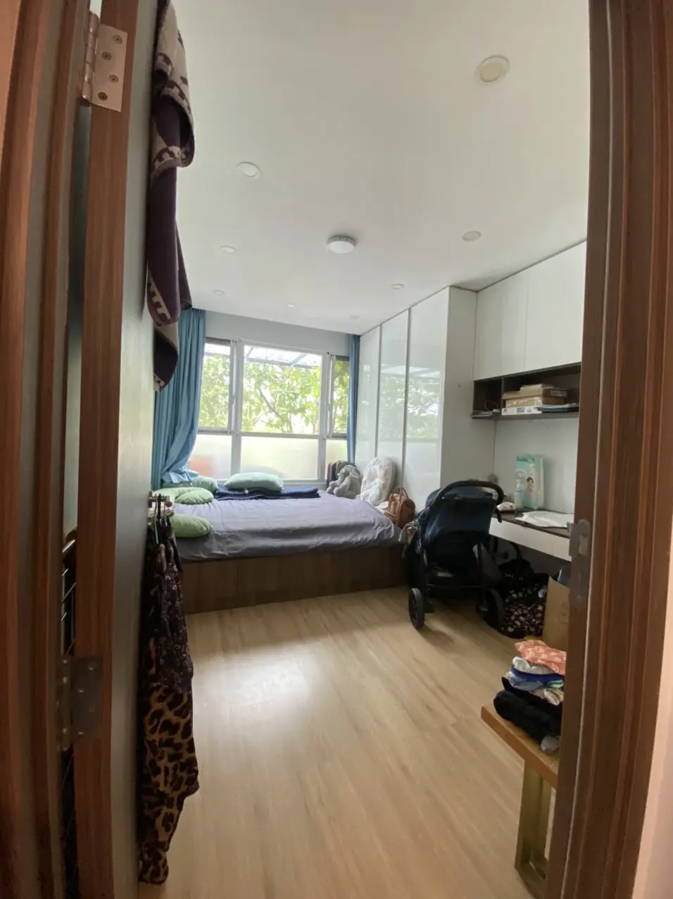 Cho thuê 3pn duplex Vista Verde giá 1500$ nhà đẹp có ban công rộng