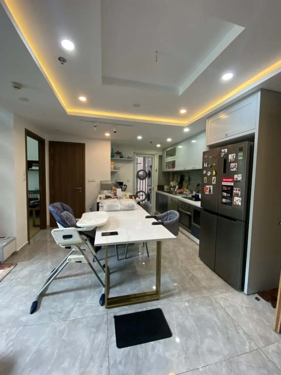Cho thuê 3pn duplex Vista Verde giá 1500$ nhà đẹp có ban công rộng