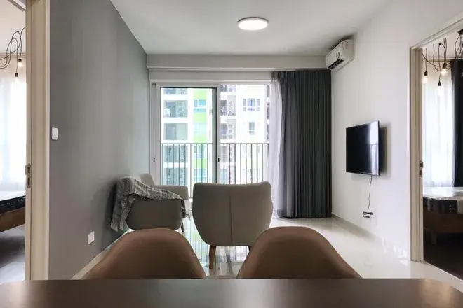 Suất SPA bán full nội thất giá 5,8 tỷ 90m2 tầng cao có ban công mát mẻ