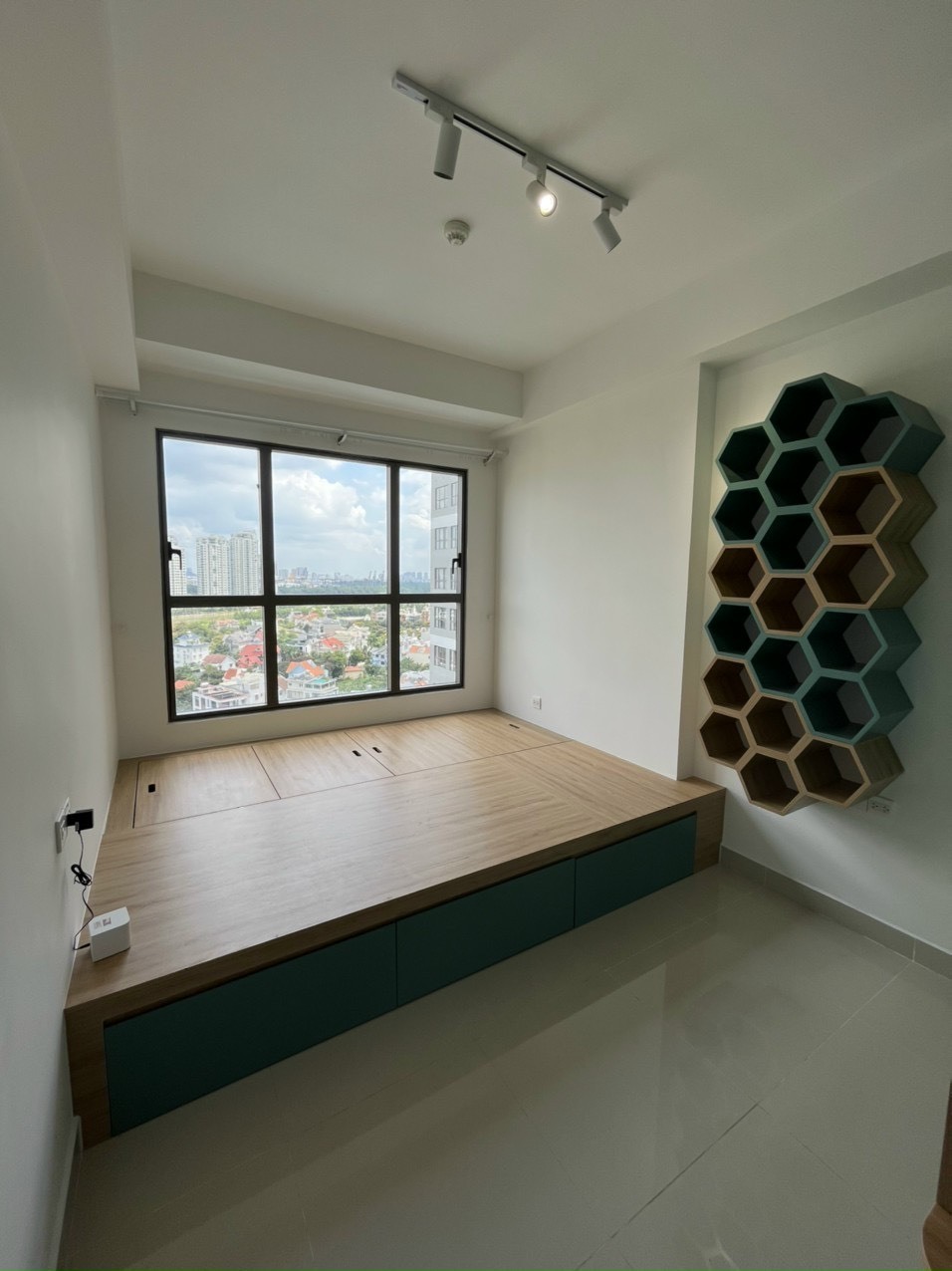 Bán căn hộ 1 phòng ngủ 51m2 The Sun Avenue giá tốt 3,5 tỷ view sông