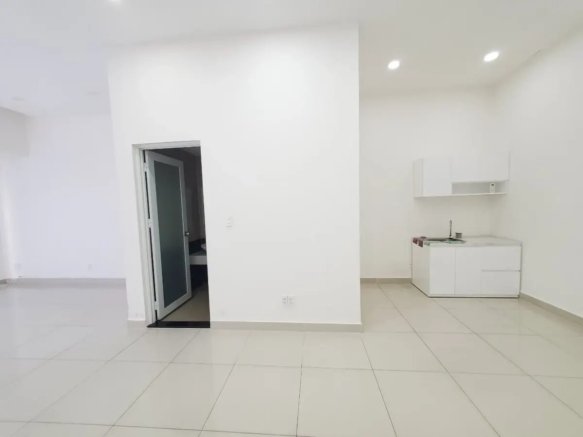 Văn phòng The Sun Avenue 12 triệu nhà sạch layout vuông vắn 45m2