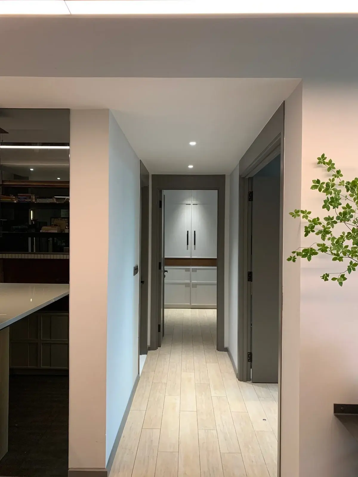 Bán 2pn phong cách nội thất rất đẹp sang trọng 6,9 tỷ còn thương lượng