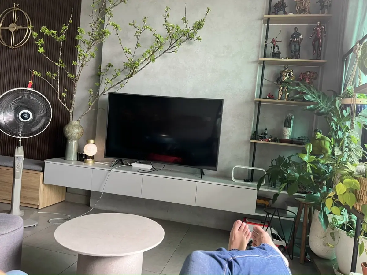 Bán 3Pn nội thất cao cấp giá 9,5 tỷ nhà đẹp view landmark 81 ban công mát