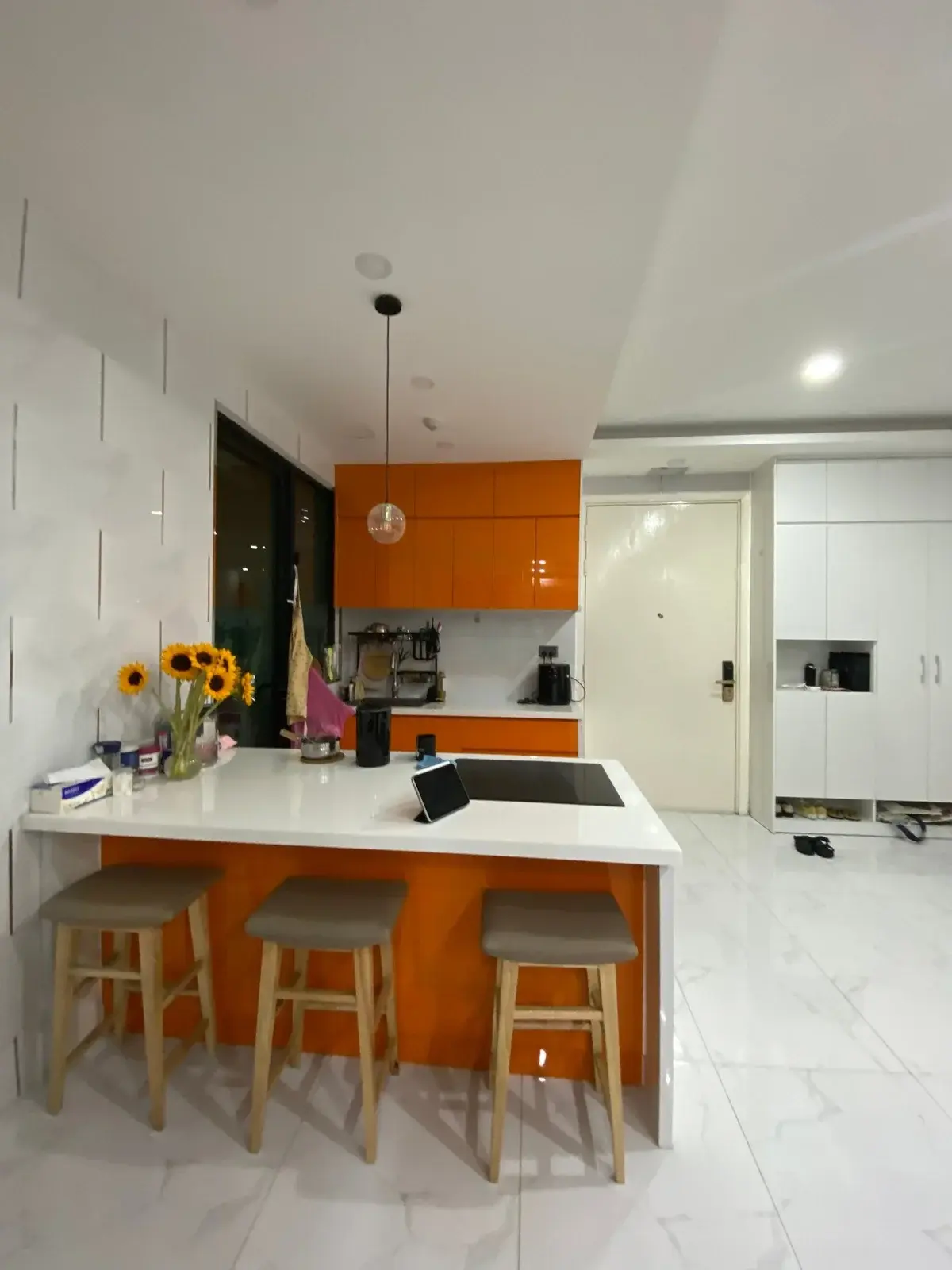 Bán căn 1pn nội thất full thiết kế mở ban công cửa sổ mát 4,2 tỷ 58m2