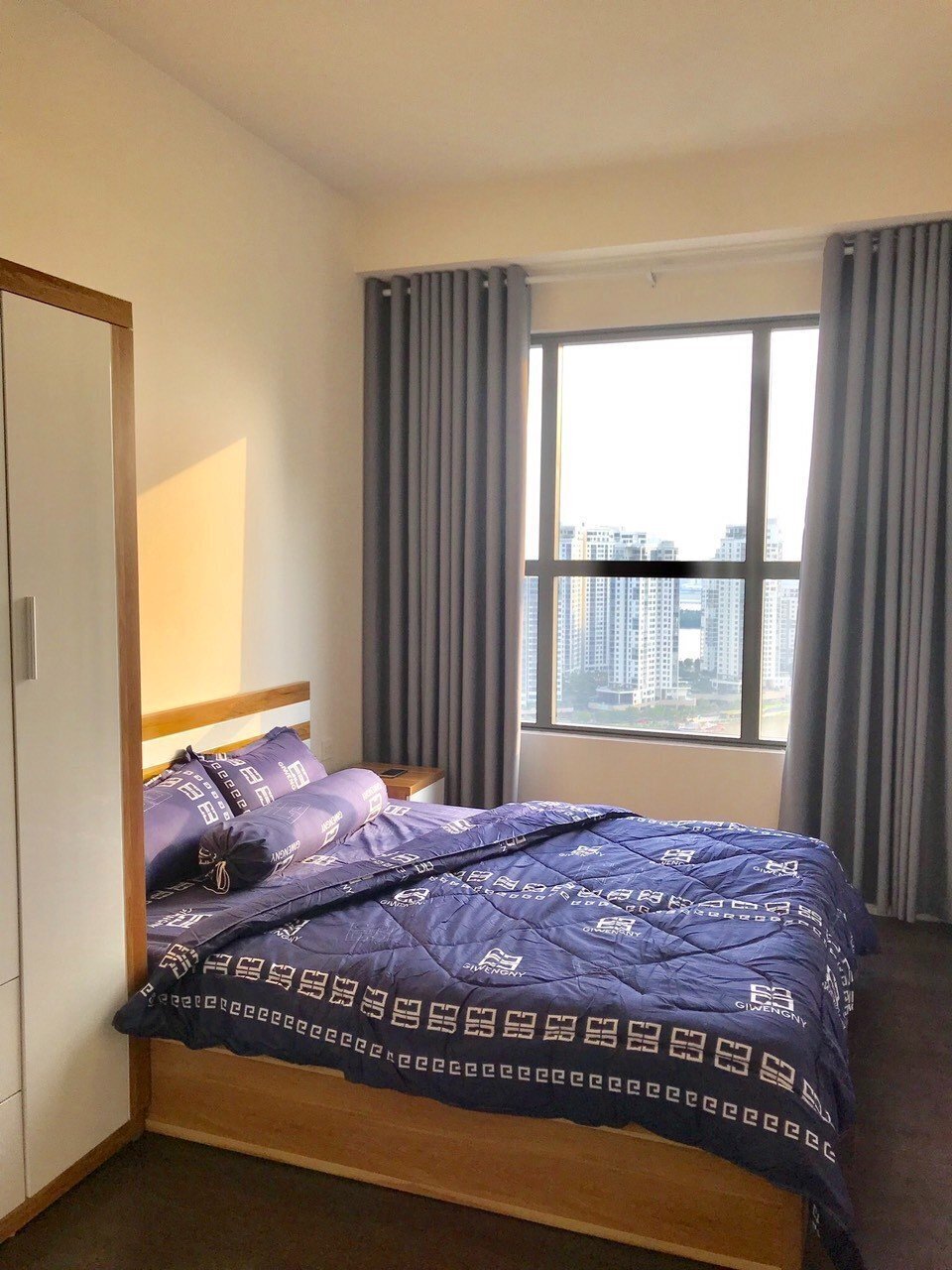 Cho thuê 3pn The Sun Avenue giá 24 triệu 109m2 căn góc nhà rộng