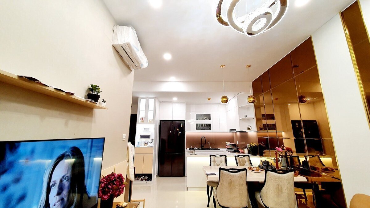 Chuyển nhượng căn hộ The Sun Avenue 2pn giá 5,15 tỷ nội thất full 75m2