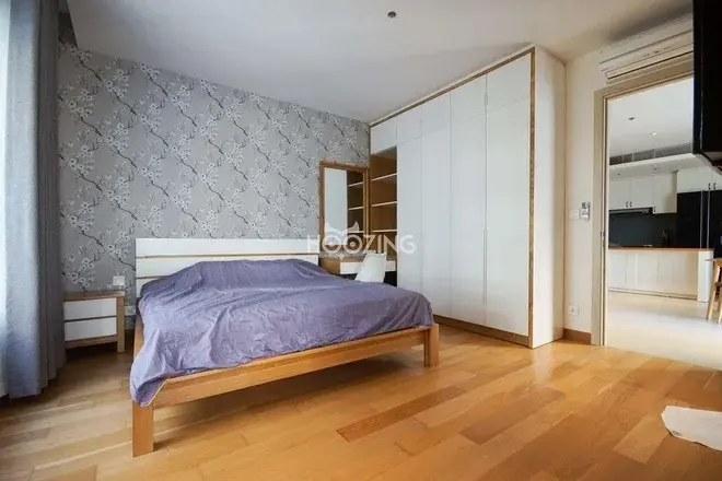 Bán căn hộ 2pn giá 10 tỷ Tháp T4 nhà đẹp ban công thoáng mát đã có sổ