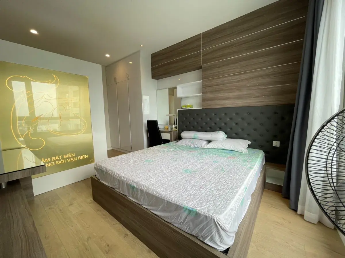 Bán căn hộ 2Pn Đảo Kim Cương giá 10 tỷ bao hết nhà full nội thất 95m2